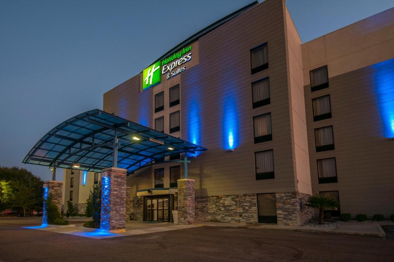 Holiday Inn Express & Suites Jackson Downtown - Coliseum By Ihg Exterior photo