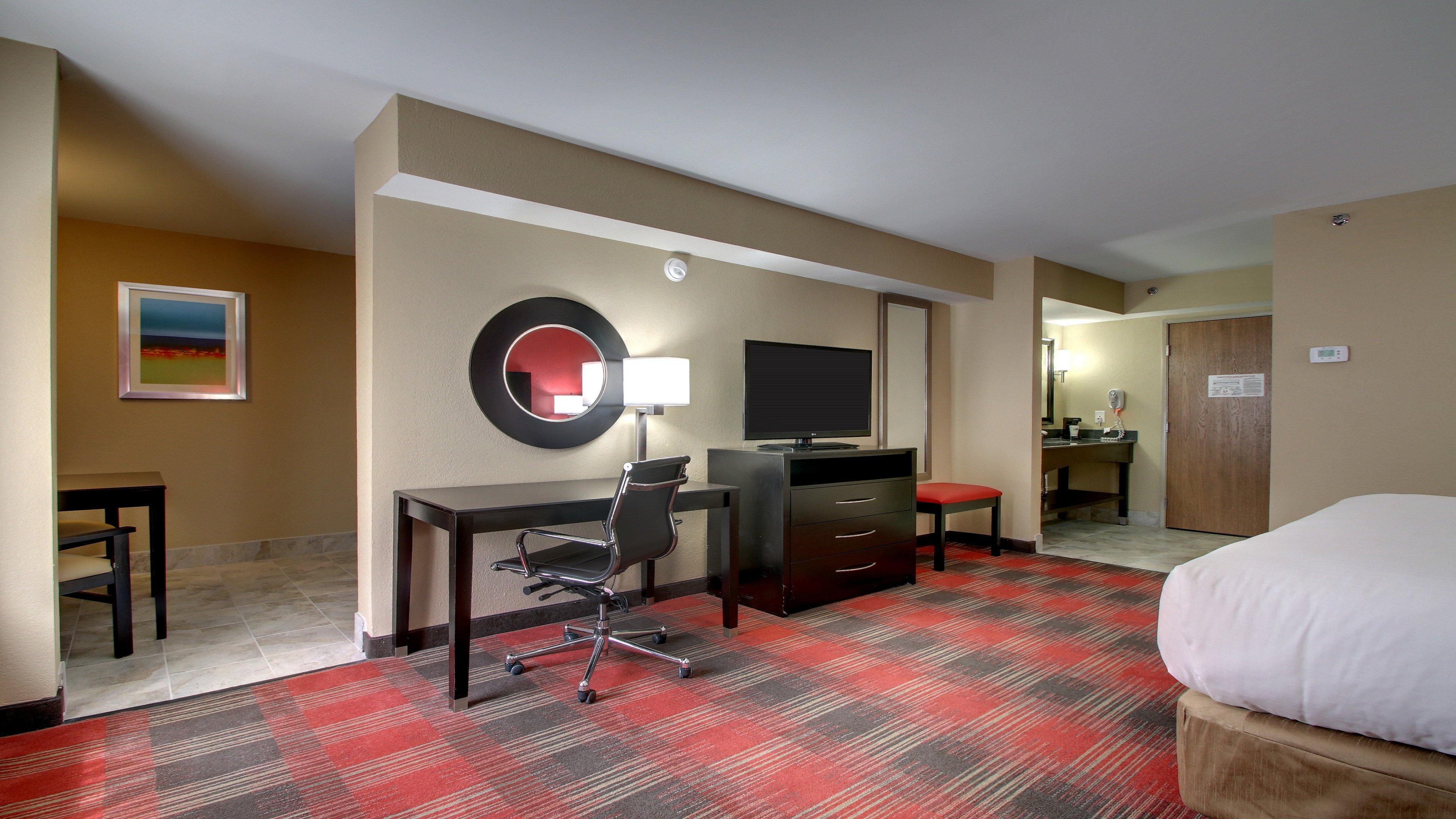 Holiday Inn Express & Suites Jackson Downtown - Coliseum By Ihg Exterior photo